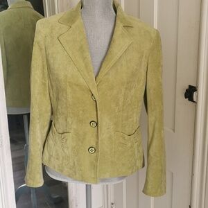 Vintage Conrad C apple green velvet jacket. Size 8. EUC